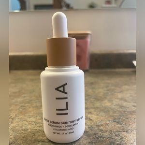 ILIA skin tint like new light neutral shade